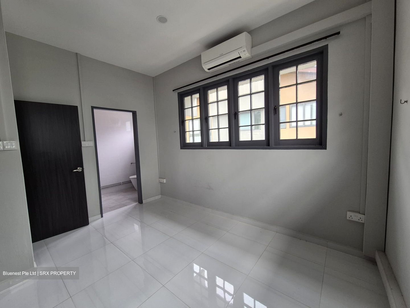 Jalan Segam (D16), Semi-Detached #629723181